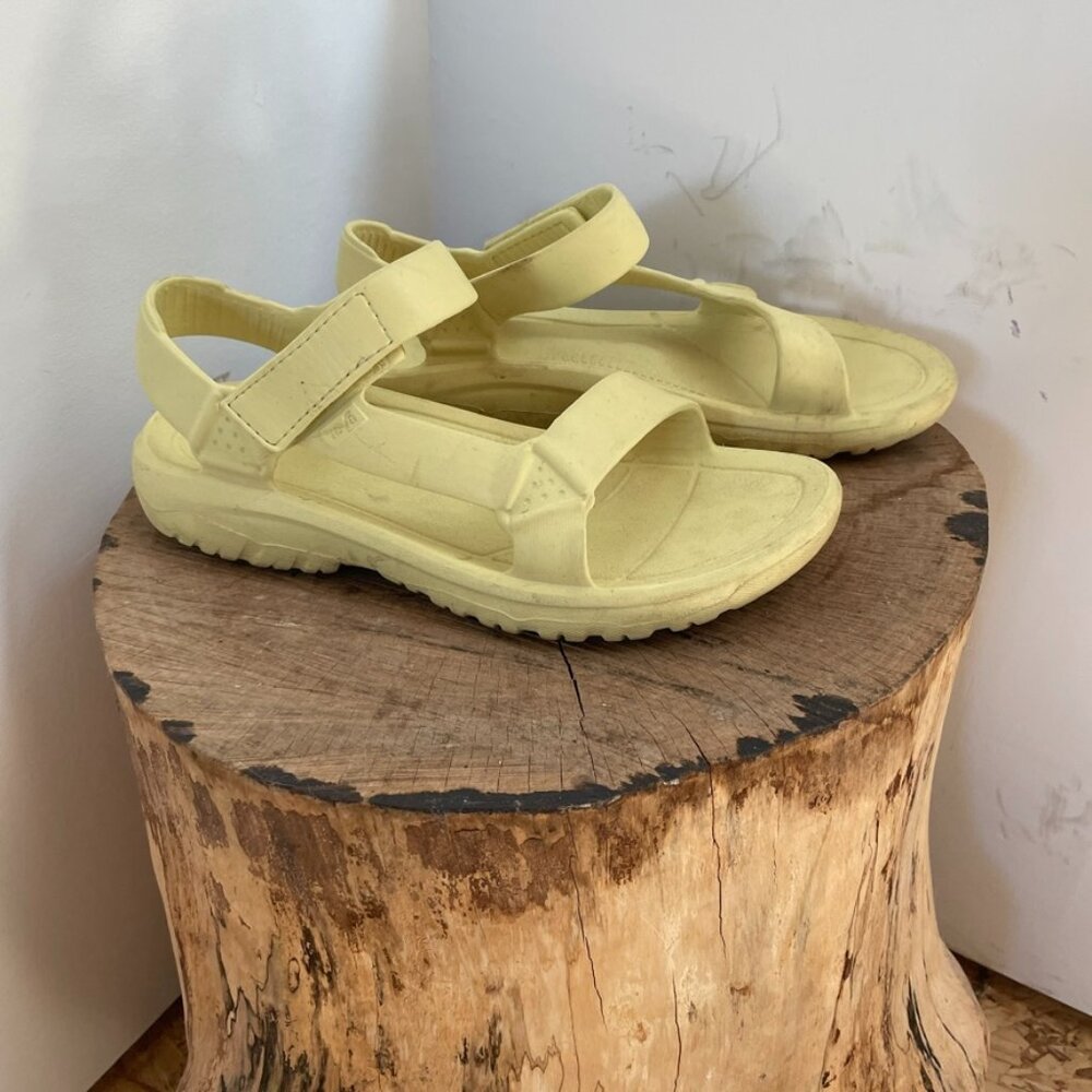 Teva Yellow Womens Hurricane Drift Water Sandals Travel Hiking Size 10